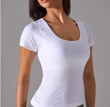 Seamless Built-in Bra Top Breathable Slim-Fit Tee Yoga Workout Shirt For Hot Yoga & Gym
